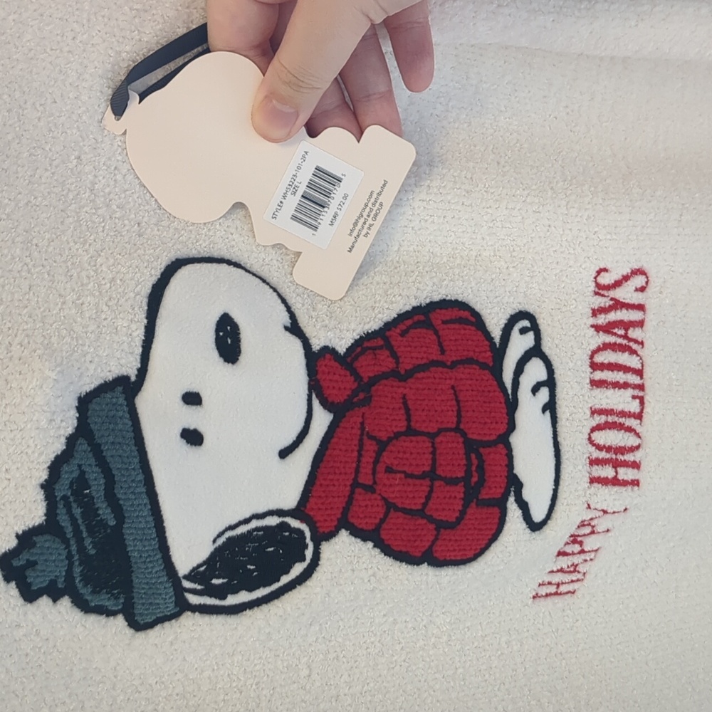 NWT Snoopy Happy Holidays Sweater